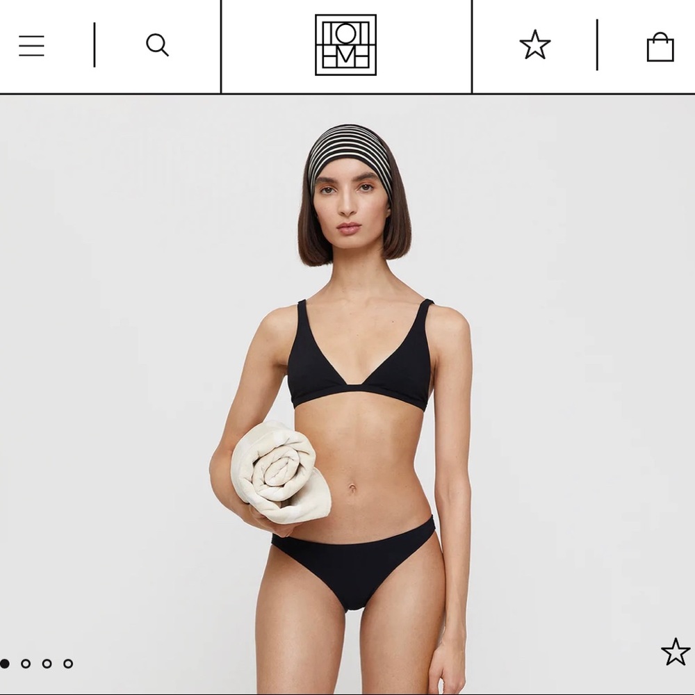 Totême Triangle bikini top black